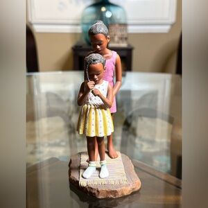 Our Song SUMMER DRESSES Brenda Joysmith 1999 #19020 Willitts Design‎ Figurine